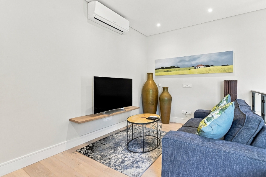 4 Bedroom Property for Sale in Constantia Western Cape